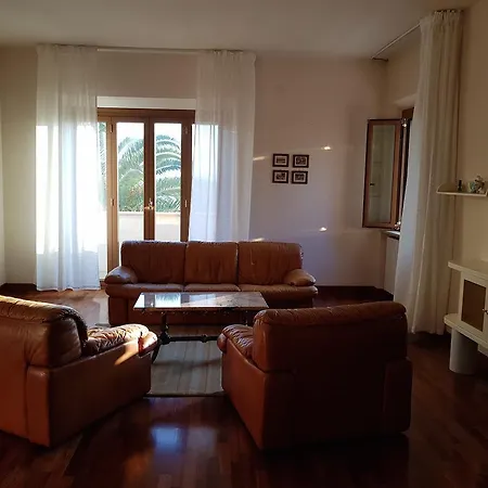 K01 - Castelfidardo, Meraviglioso Quadrilocale Con Terrazzo *